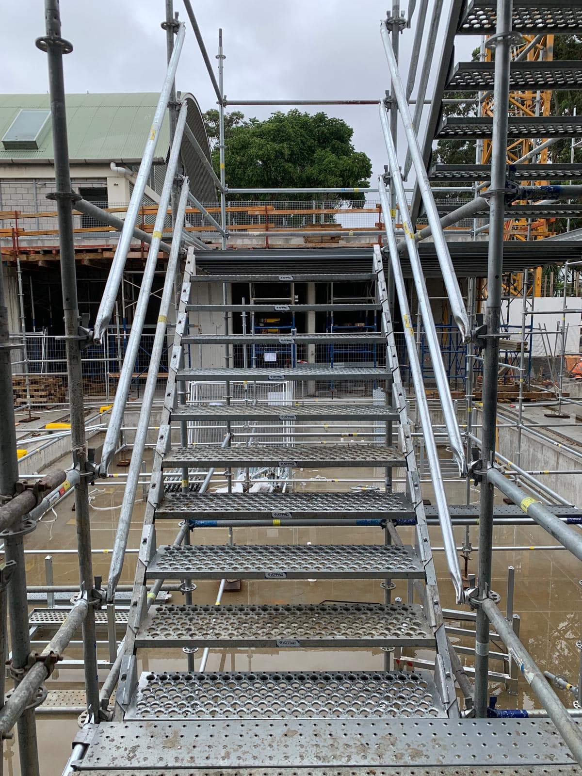 Kwikstage scaffold hire